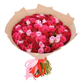 Букет из 101 розы Ягодный микс в крафте