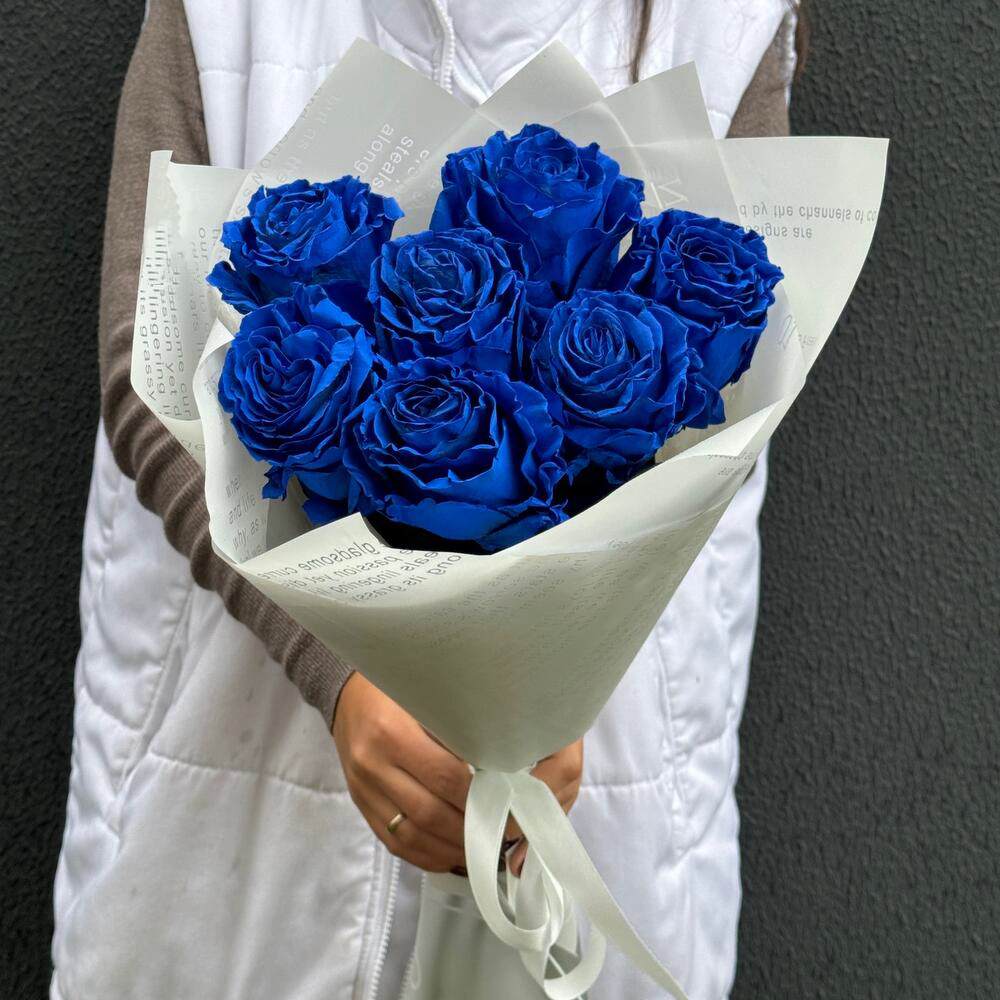 Букет из 7 синих роз Эквадор