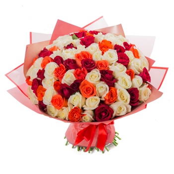 Букет из 101 разноцветной розы