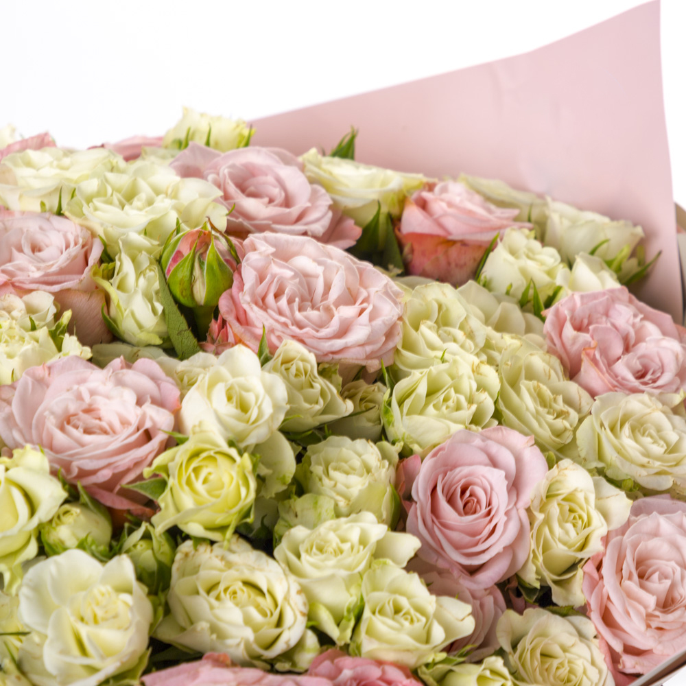 35 кустовых роз микс